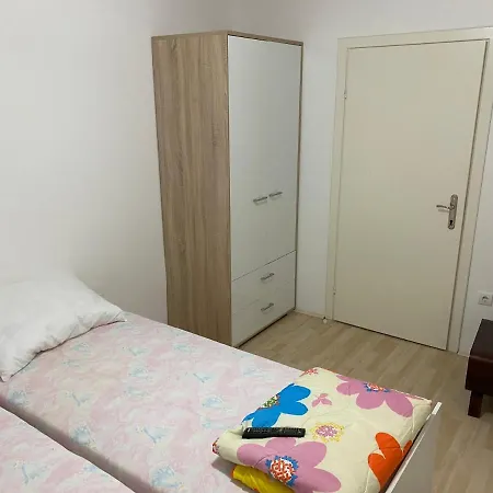 Prenociste Kod Zlaje 호텔 *